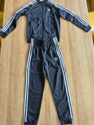 Conjunto chándal Adidas negro