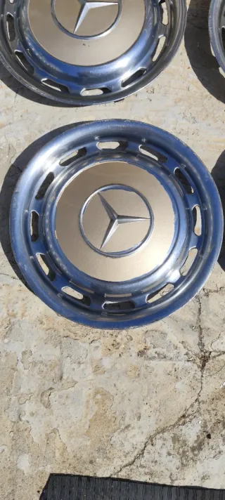 Tapacubos Mercedes W123 (Juego de 4)