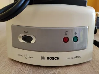 Centro de planchado de vapor Bosch 2200W Sensixx B