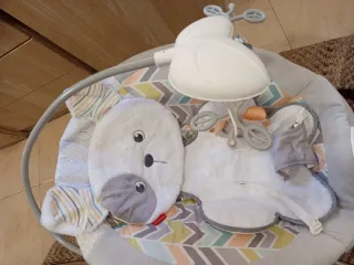 Hamaca bebé con sonido y vibración