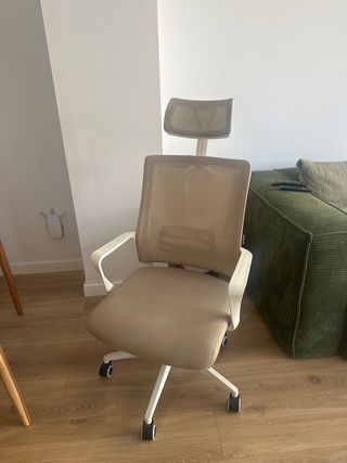 Silla de oficina Slkum Beige y Blanca