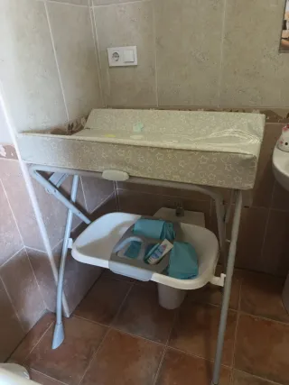 Cambiador y bañera bebé