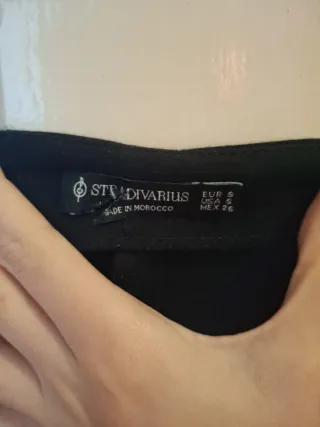 Vestido negro corto tirantes