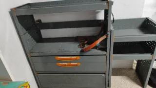 Mueble de herramientas para furgoneta