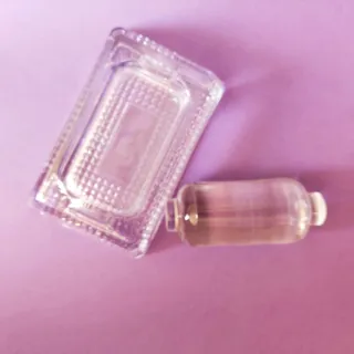 humidificador de sellos y papel engomado