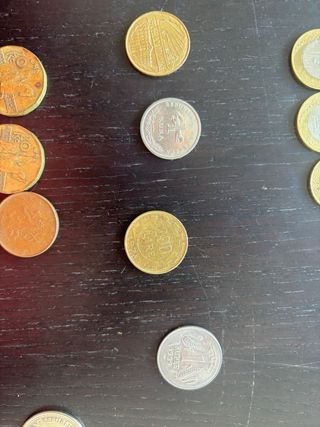 Lote de monedas variadas