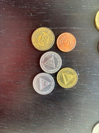Lote de monedas variadas