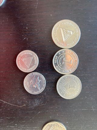 Lote de monedas variadas