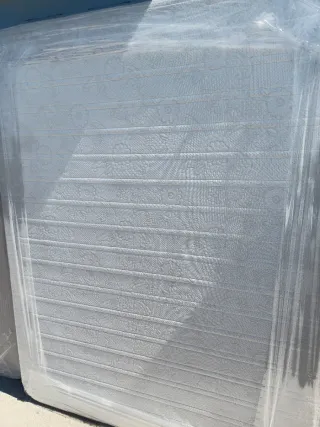 Base tapizada 150x190