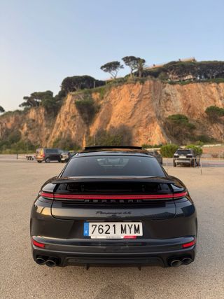 Porsche Panamera 2025 4S E-Hynrid