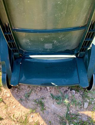 Tumbona de jardín verde