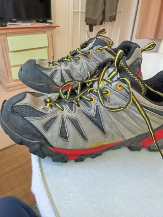 Merrell Capra Low GTX Senderismo Gris/Rojo