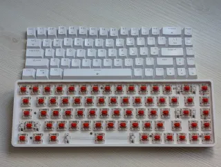 Teclado Mecánico T68SE Blanco