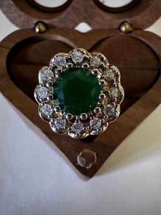 Anello retro oro con pietra verde