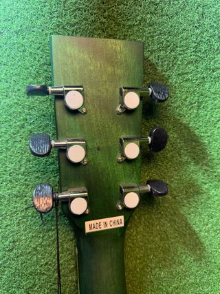 Guitarra Electroacústica Verde Esmeralda