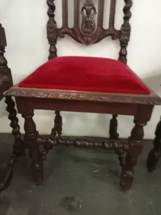 Juego de 4 Sillas Antiguas