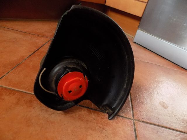 CORTABORDES Black & Decker GL 200