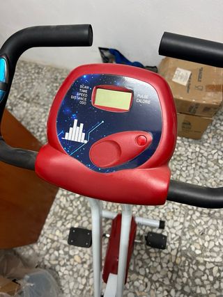Máquina Abdominales y Bicicleta Estática