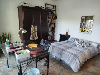 CHALET CON PARCELA AFUERAS BADAJOZ URB.EL MANANTÍO