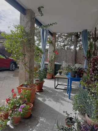 CHALET CON PARCELA AFUERAS BADAJOZ URB.EL MANANTÍO