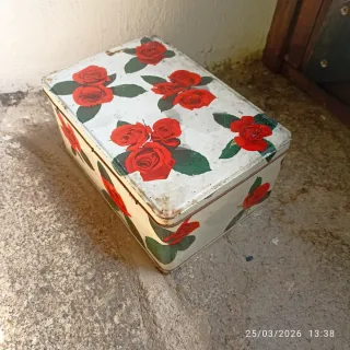 Caja Metálica Colacao Vintage Rosas