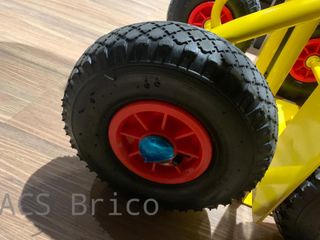 Carretilla Almacén Rueda Neumática 300 Kg