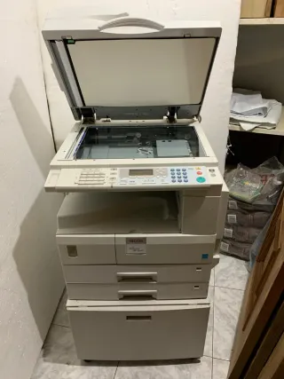 Fotocopiadora Ricoh Aficio MP 2000 Multifunción