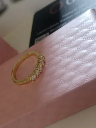 Anillo chapado Oro 3.0mm Moissanita