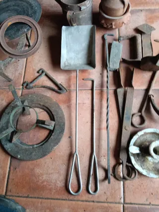 Lote chimenea metal y terracota