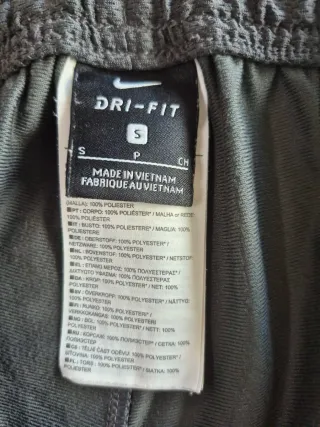 Pantalón chándal Nike gris y verde