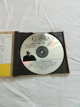 Mozart: Concerti K.488, K.491 - Solomon Menges