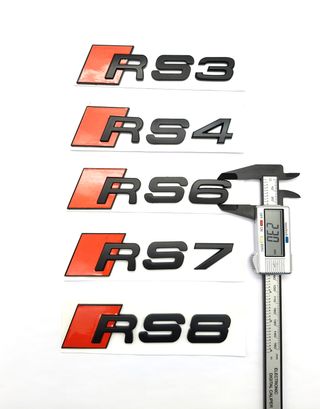 EMBLEMA TRASERO LETRAS AUDI RS8 NEGRO MATE