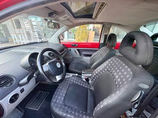 Volkswagen New Beetle 1.9 TDI automático – 2001