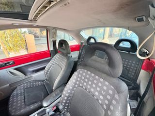 Volkswagen New Beetle 1.9 TDI automático – 2001