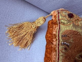 Funda Almohada Oriental Dorada (sin relleno)