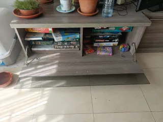 Mueble TV salón madera y cristal