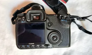 Cámara Canon EOS 50D + Accesorios