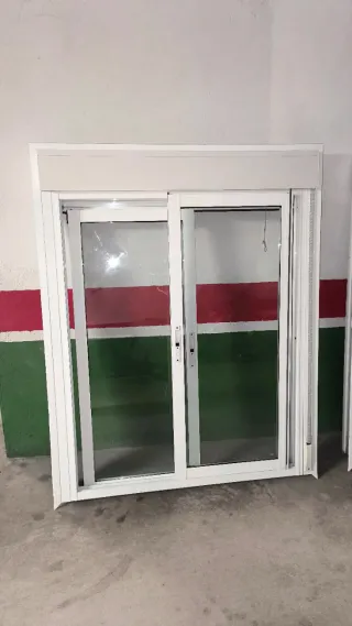 Ventanas aluminio lacadas en blanco