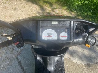 Yamaha Zest 1996 Scooter Roja