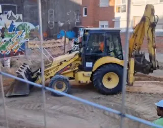 Retroexcavadora New Holland NH95