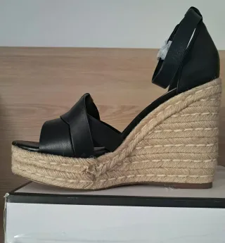 Sandalias cuña Steve Madden