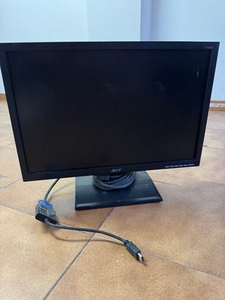 Pack 2 Monitores Acer y Samsung