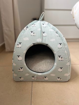Cama para gatos con estampado de ovejas