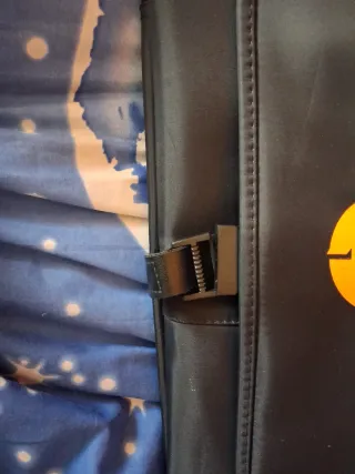 Bolsa portátil sin estrenar Vale  portátil grande