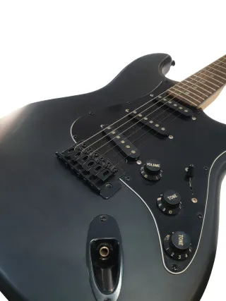 Guitarra Eléctrica Negra Stealth