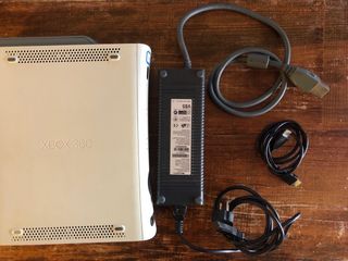 Xbox 360 60GB HDD con mando para reparar/piezas