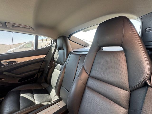 Porsche panamera S 2012