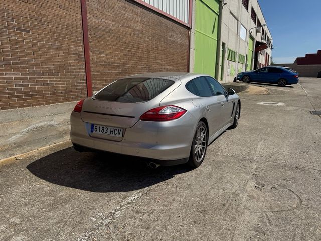 Porsche panamera S 2012