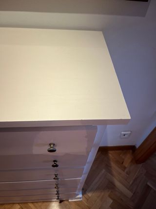 Cómoda infantil blanca