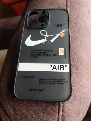 Funda Off-White para iPhone AIR JORDAN 1